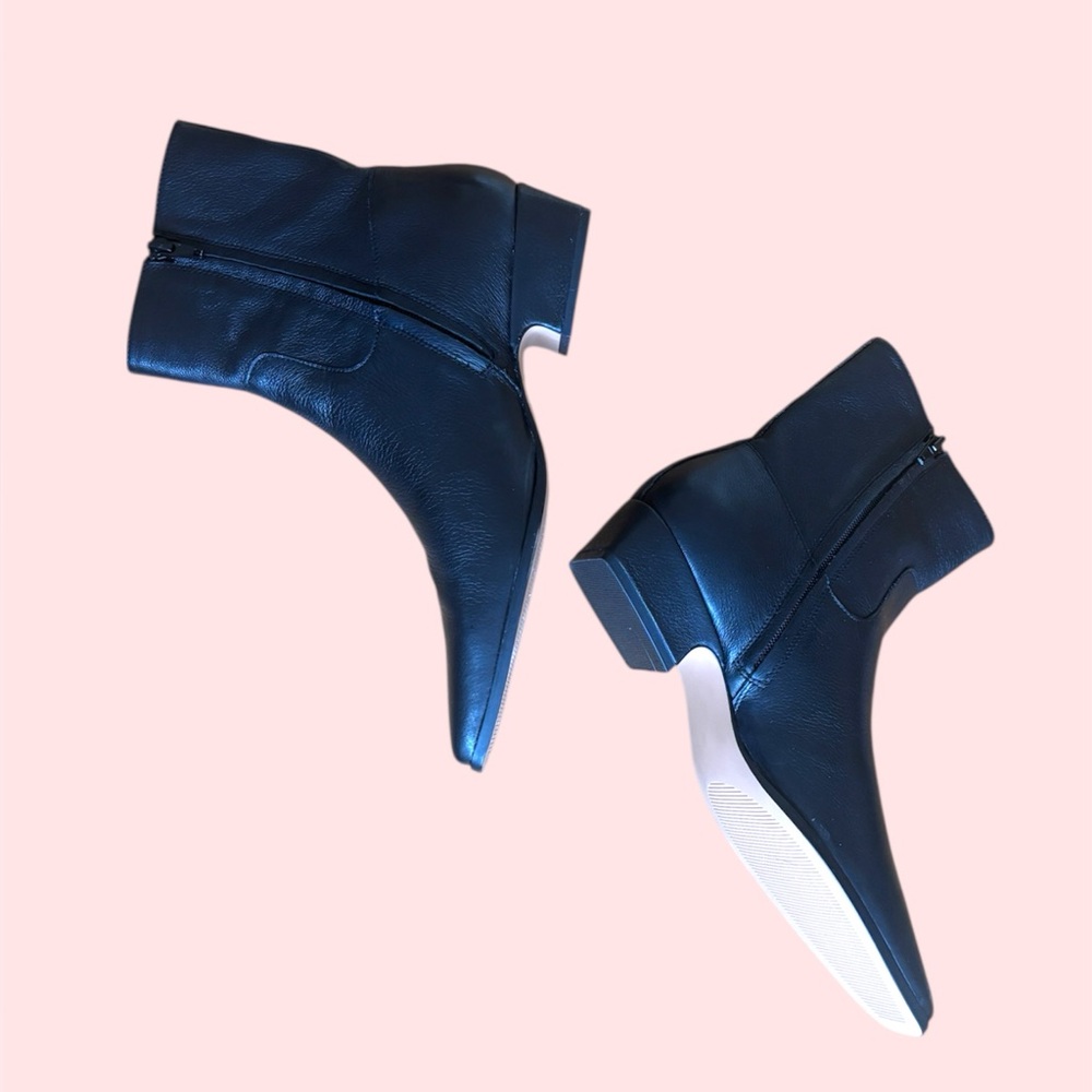 ‼️ SOLD - Steve Madden Ankle Booties NEW SZ 8 Leather